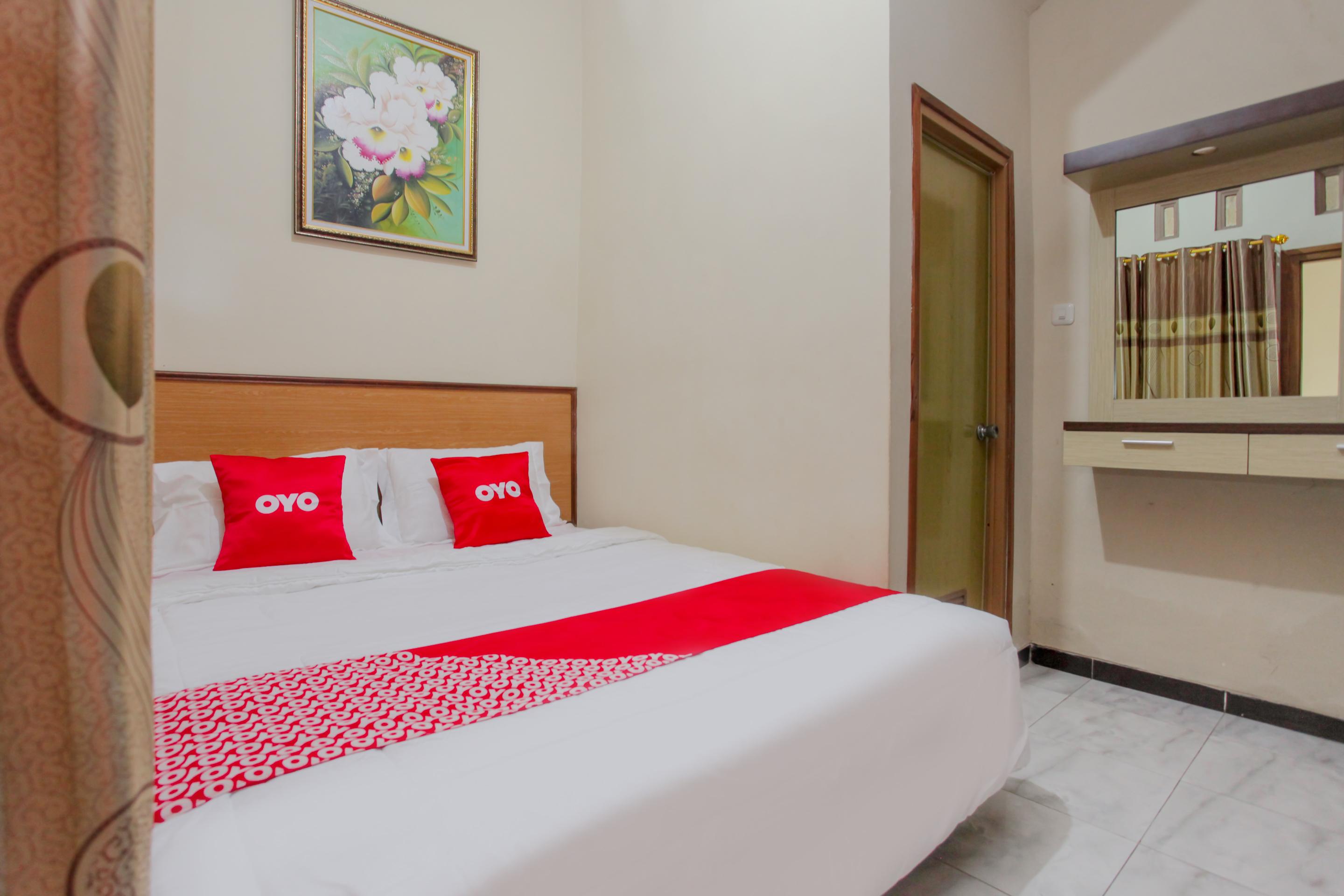 Reddoorz At Villa Akbar 3 Batu  Eksteriør bilde