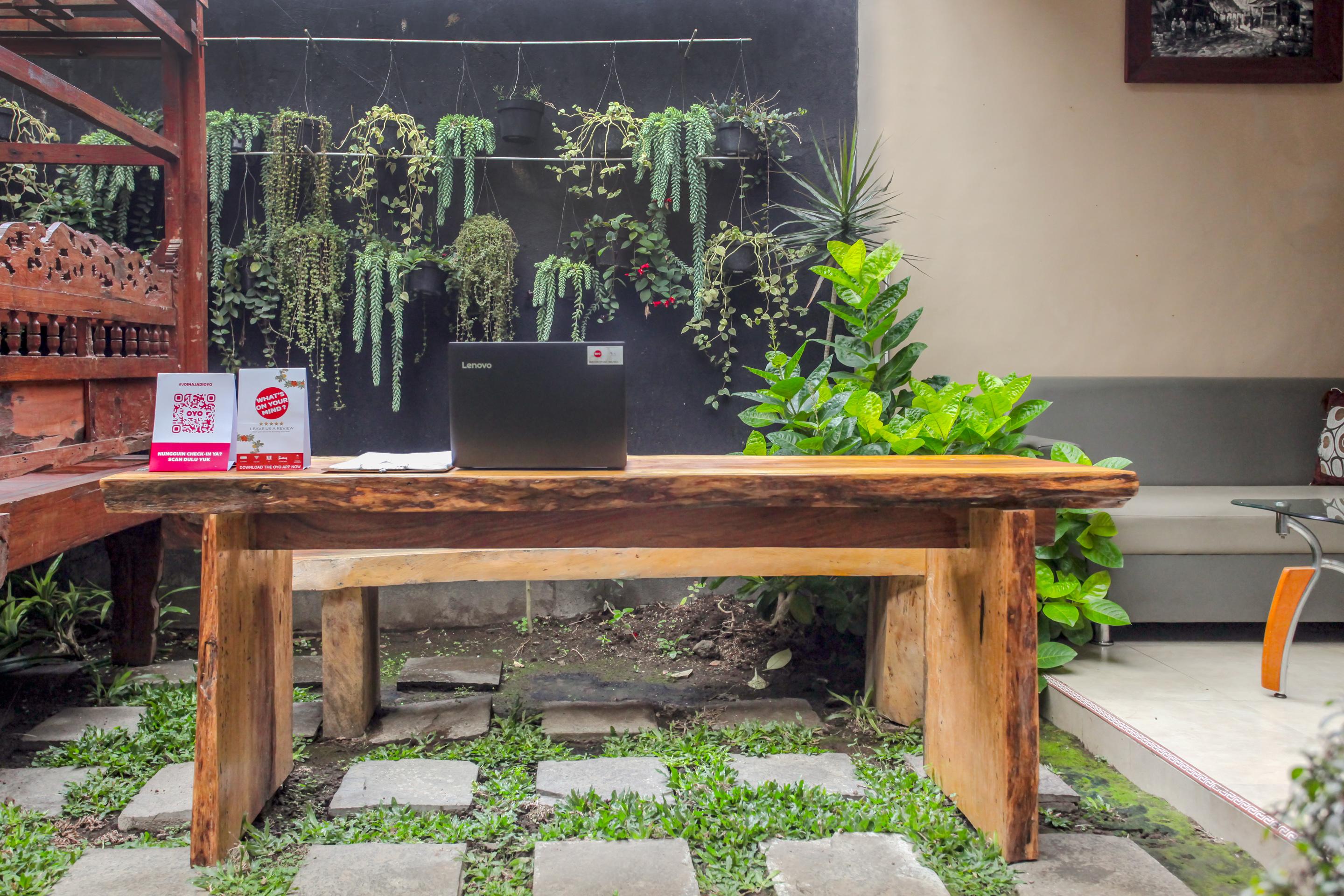 Reddoorz At Villa Akbar 3 Batu  Eksteriør bilde