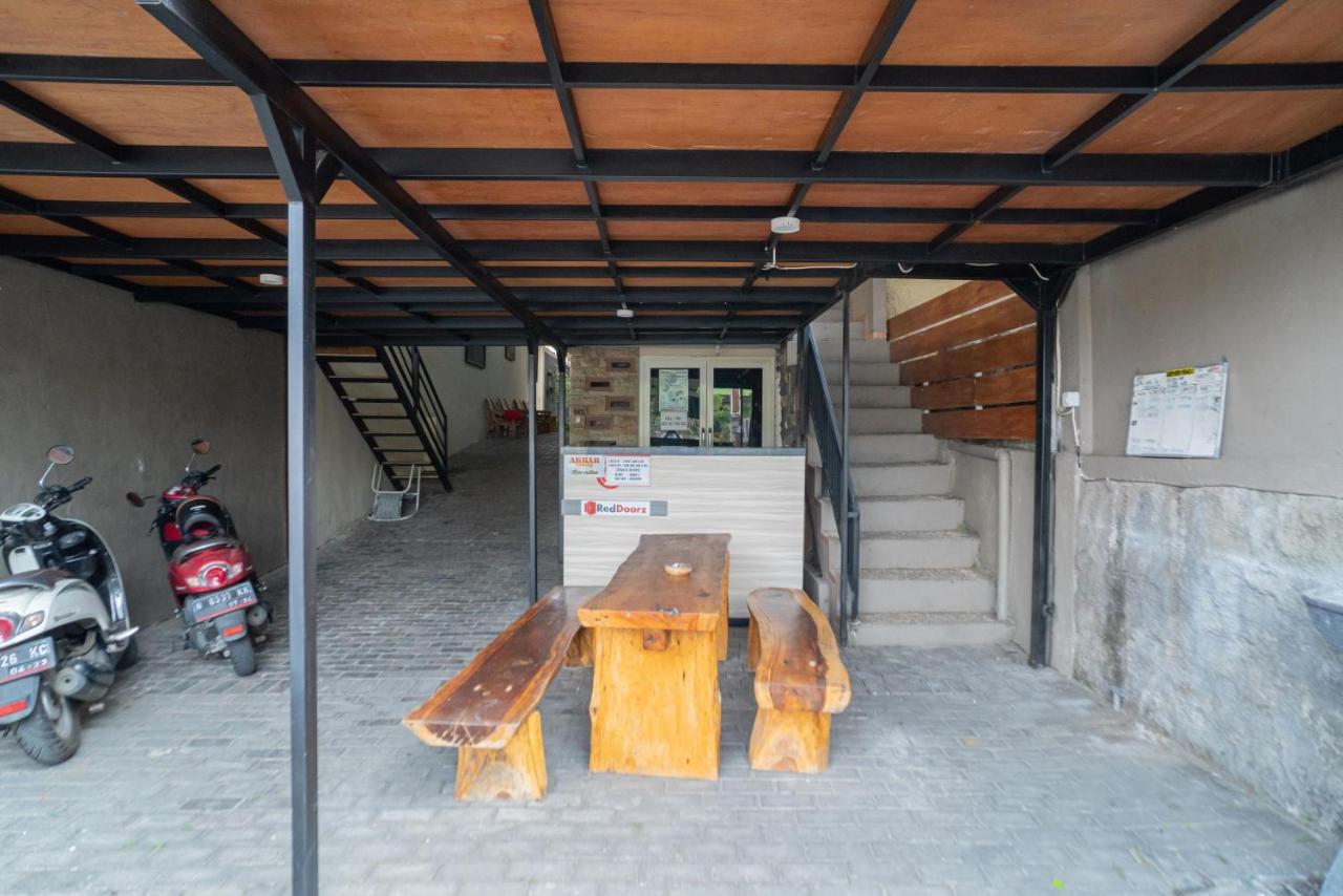 Reddoorz At Villa Akbar 3 Batu  Eksteriør bilde